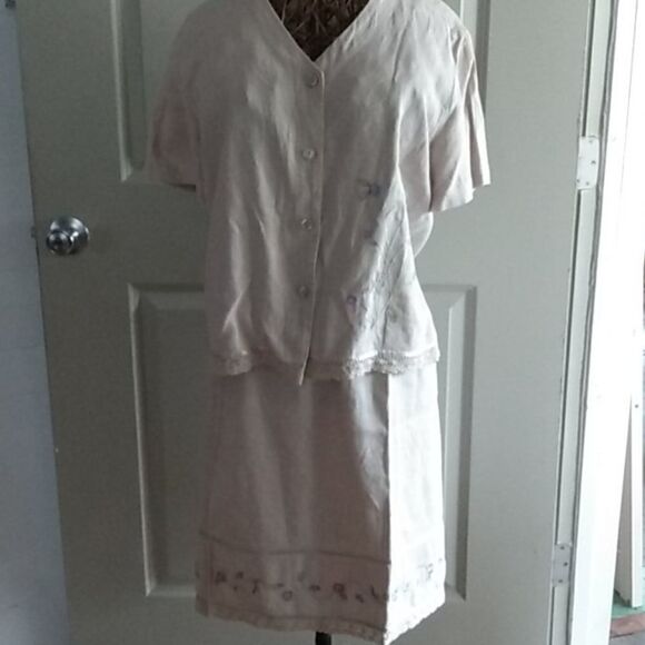 Katie Lee 2 piece skirt suit  sz L - Picture 1 of 4